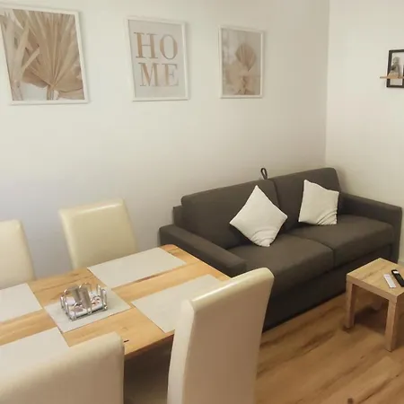 Apartment Next To Zwoelferkogel Include Joker Card *