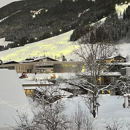 Apartment Next To Zwoelferkogel By Hermann Weiss Saalbach-Hinterglemm